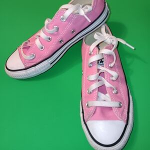 Converse Chuck Taylor All Star Shoes/Sneakers (3J238) Preowned Youth Size 1 Pink